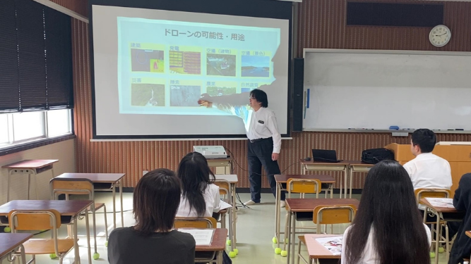 湯来南高等学校でドローン研修を開催しました